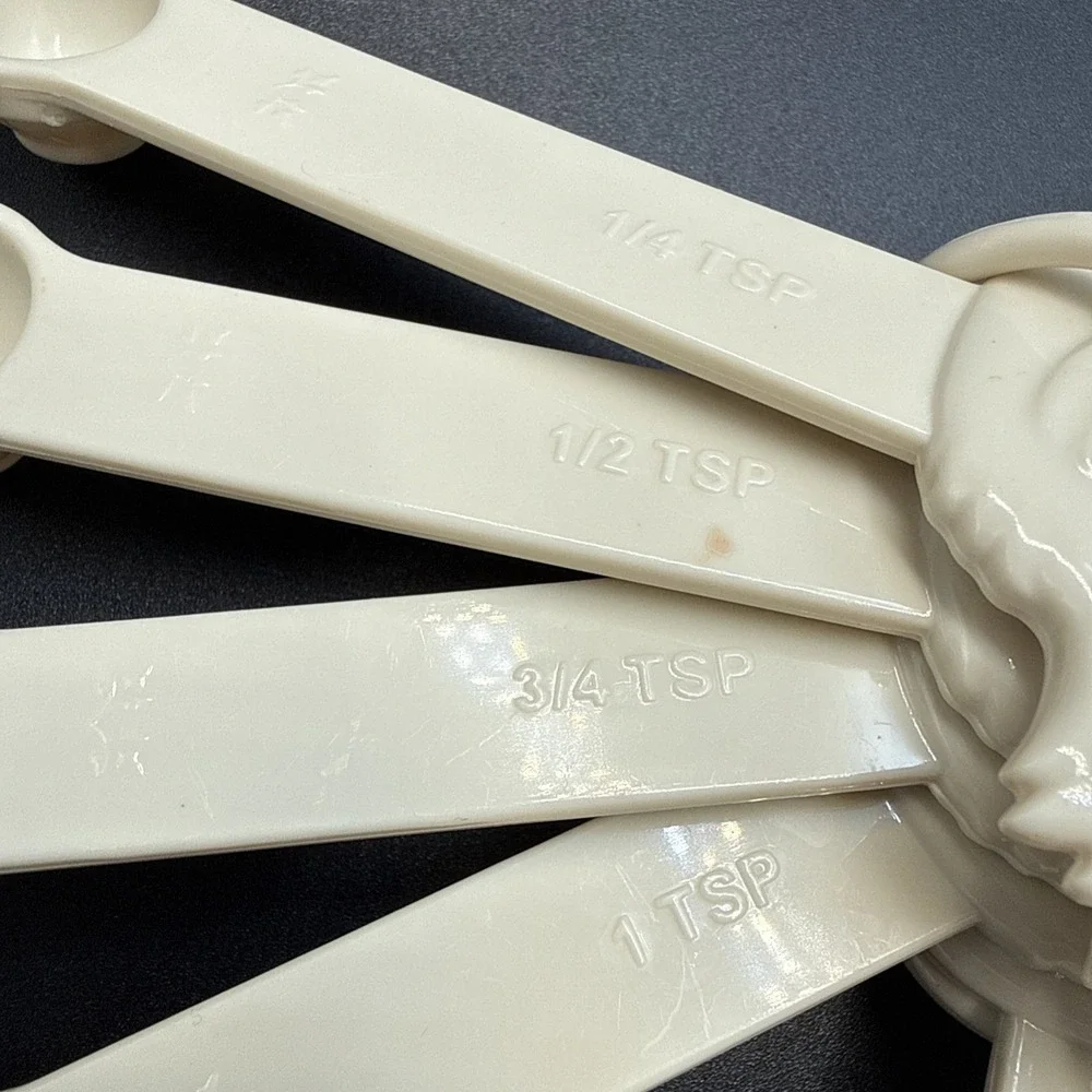 Paula Deen Chicken Rooster Measuring Spoons Set‎ Of 6 (extra 1T) Plastic